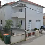 Lb Punta Bajlo Apartman